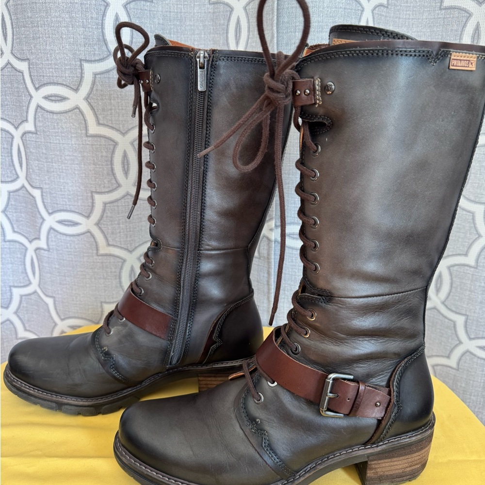 Women's gunmetal color boots…great used condition!